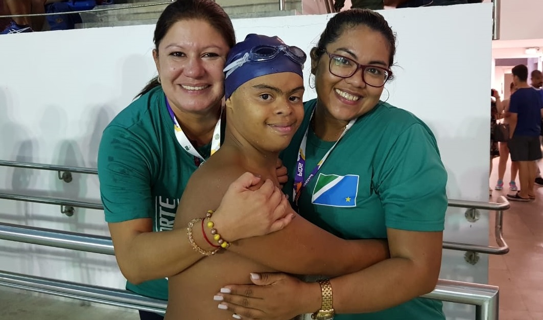 Atleta de MS com Síndrome de Down brilha na estreia da classe nas Paralimpíadas Escolares