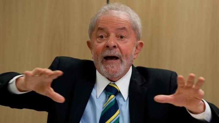 Maioria do TRF-4 mantém condenação e aumenta pena de Lula
