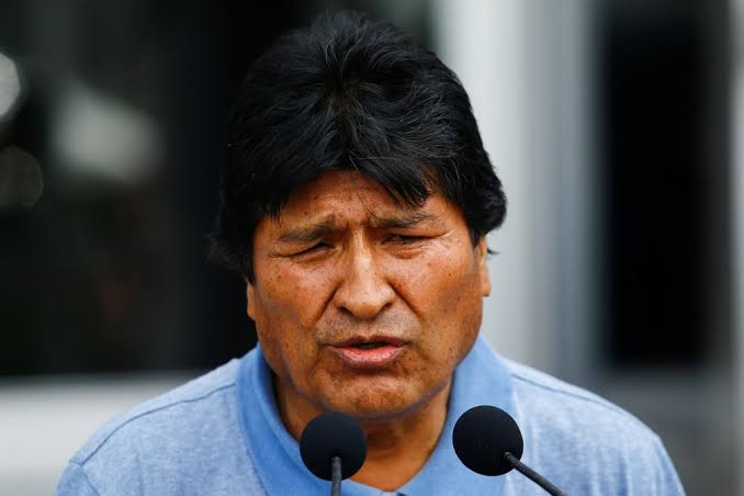 Morales diz que está disposto a retornar à Bolívia