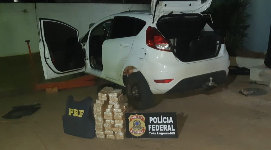 PRF e PF apreendem 35 kg de cocaína em Paranaíba (MS)