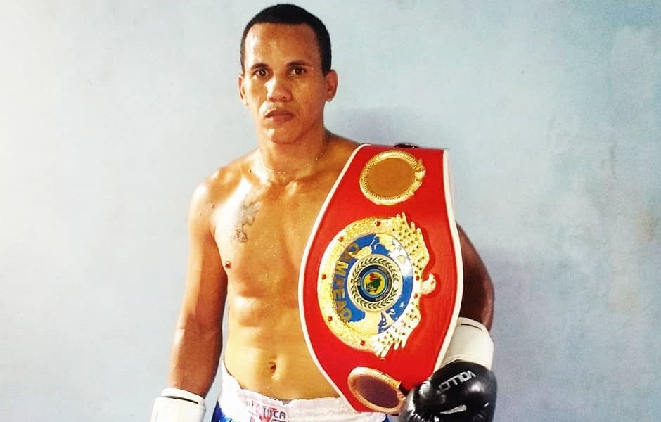 Punhos de Aço defende cinturão e mantém título brasileiro no boxe