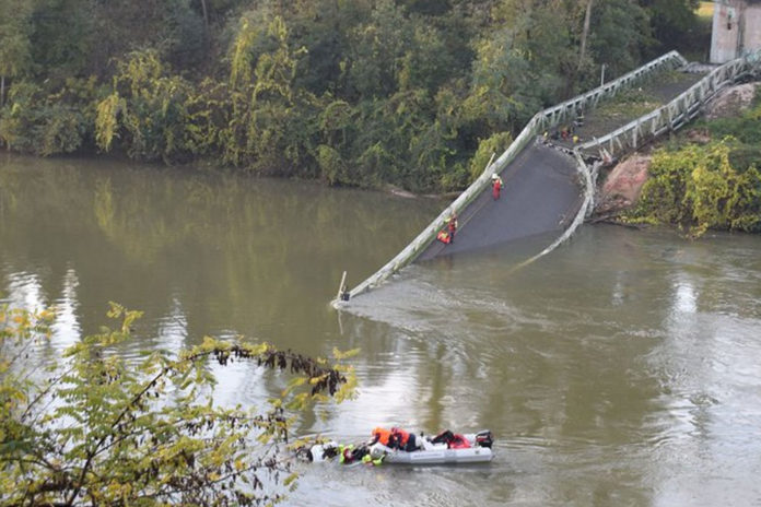 Queda de ponte suspensa no sul da França deixa um morto e desaparecidos