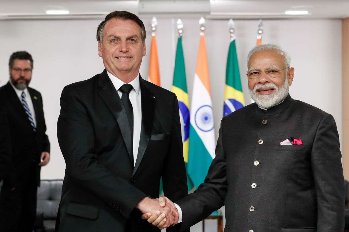 Bolsonaro se reúne com primeiro-ministro da Índia