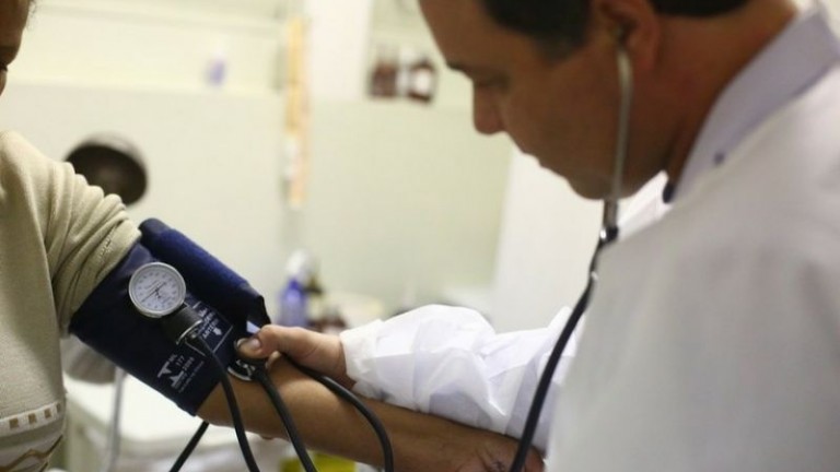 Prefeitura convoca novos médicos para reforçar atendimento durante pandemia de Covid-19