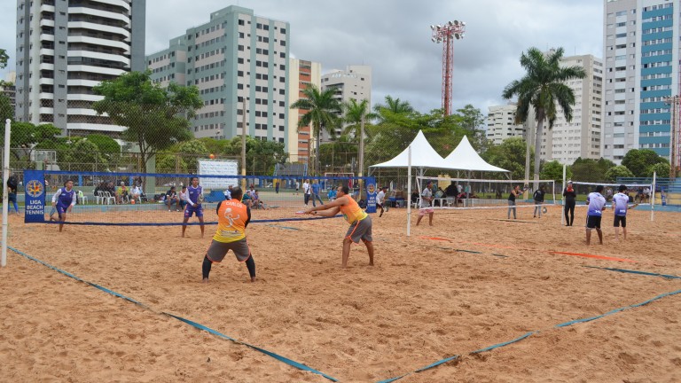Tênis de Mesa, Beach Tennis e Badminton acontecem neste sábado pelos Jogos Escolares
