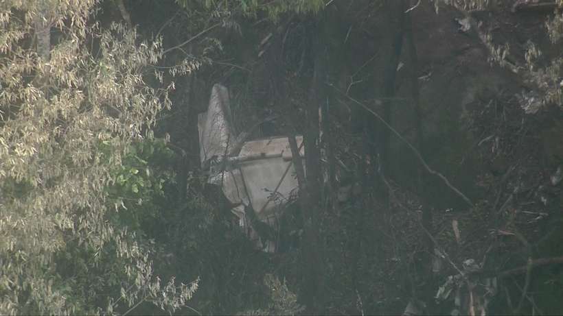 Avião de pequeno porte cai na região da Serra da Cantareira, em São Paulo