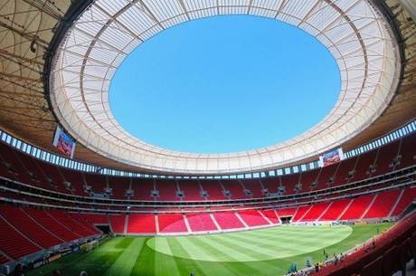 CBF define local e data da Supercopa do Brasil entre Flamengo e Athletico