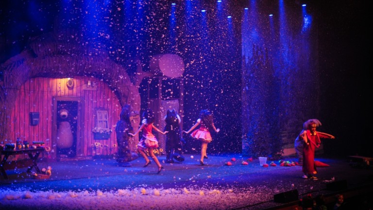 Cidade do Natal será inaugurada com o espetáculo infantil Masha e o Urso