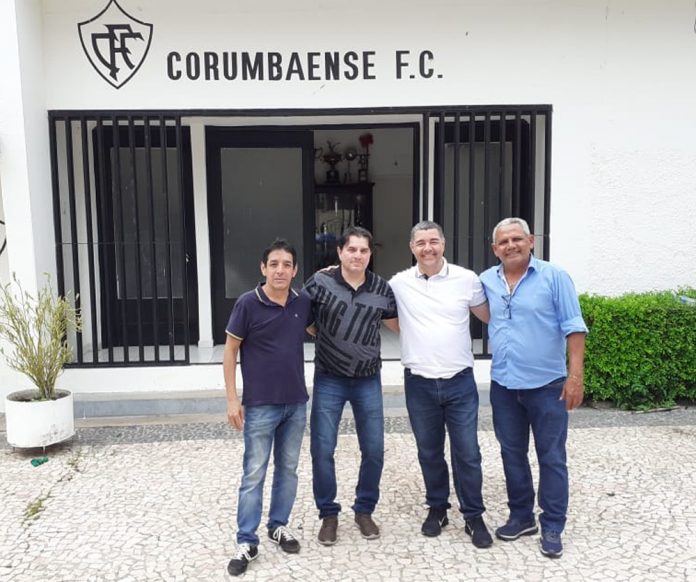 Corumbaense anuncia acerto com ex-diretores do Novo para Estadual