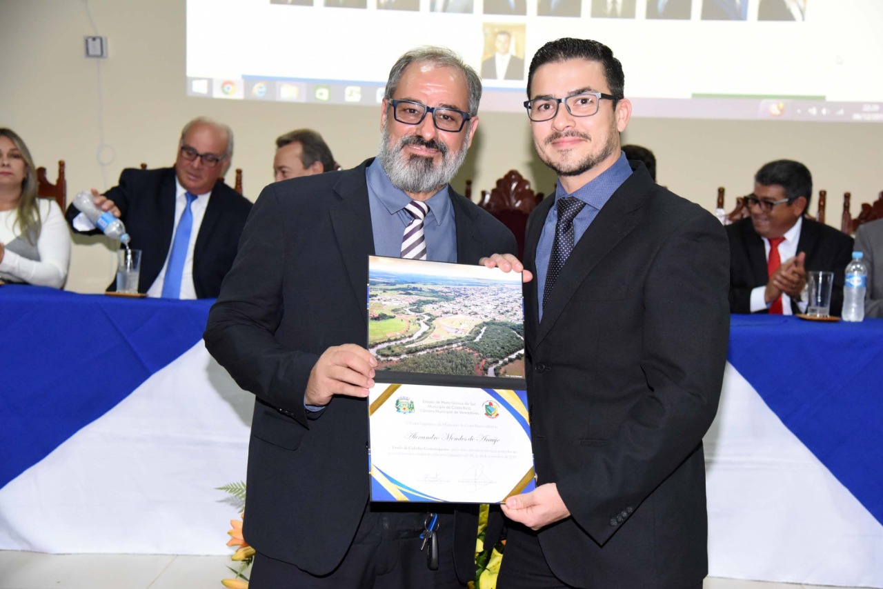 Delegado da Polícia Civil recebe Título de Cidadão Costarriquense