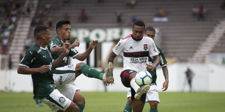 Flamengo segura pressão do Palmeiras e fica com o título da Supercopa Sub-20