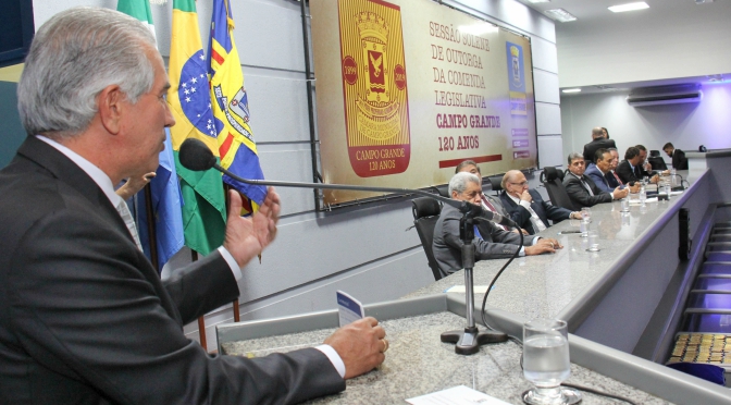 Reinaldo Azambuja destaca pujança de Campo Grande e responsabilidade da Câmara