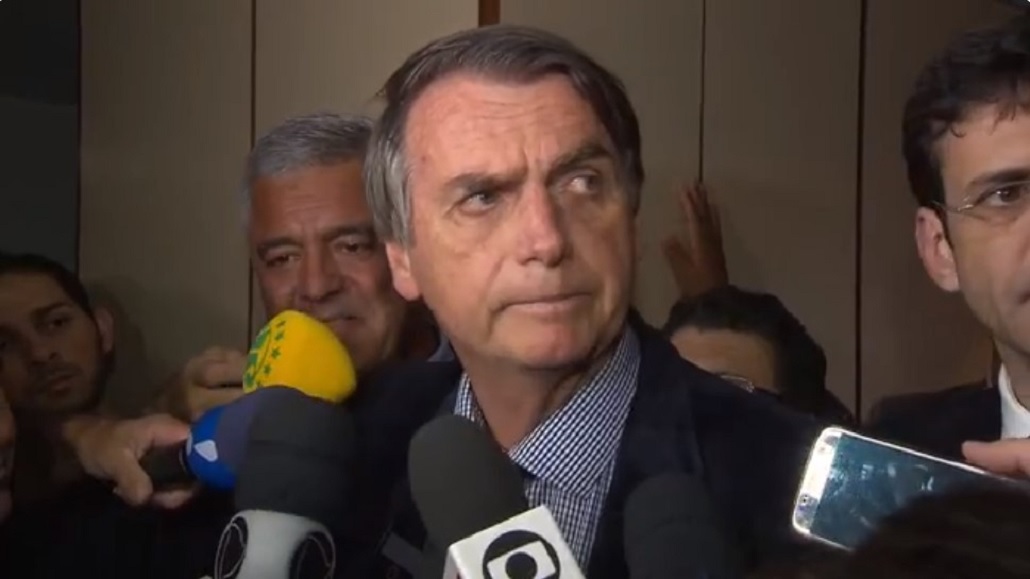 Bolsonaro garante que haverá outras operações da PF, após caso contra Witzel
