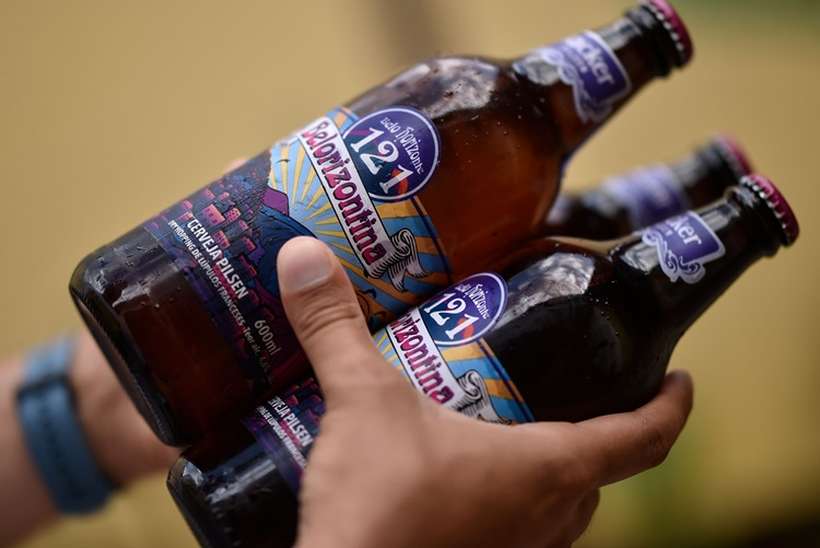 MG: 14 pessoas que beberam cerveja Belorizontina correm risco de morte