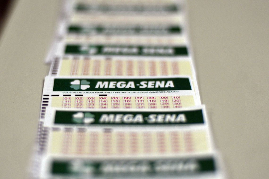 Mega-Sena pode pagar hoje R$ 90 milhões a quem acertar as seis dezenas