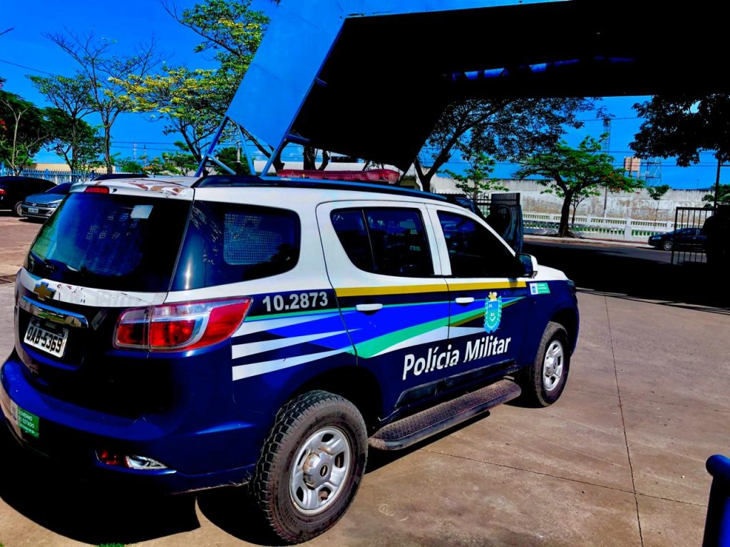 Polícia Militar prende indivíduo por violência doméstica e apreende faca em Corumbá