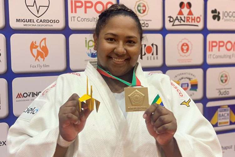 Judoca Beatriz Souza é campeã de Aberto Europeu em Portugal