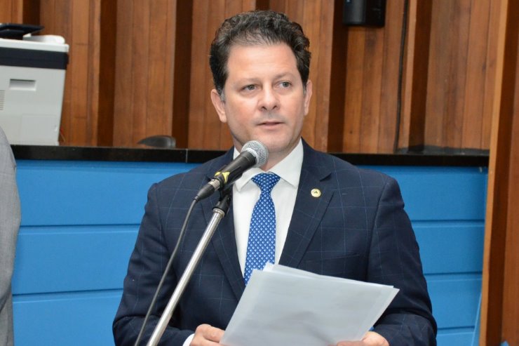 Na 1ª sessão de 2020, Renato Câmara cobra melhorias para quatro escolas em Dourados