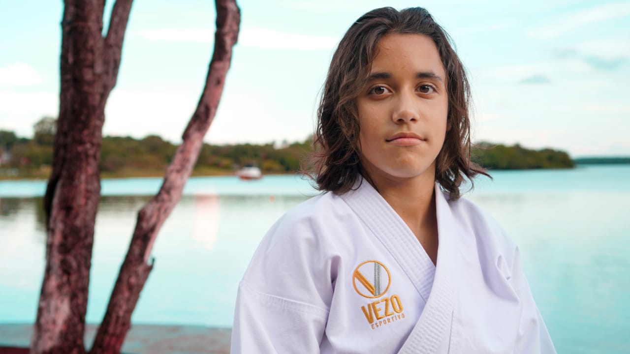 Karateca Enzo Bassi treina forte para as primeiras competições de 2020