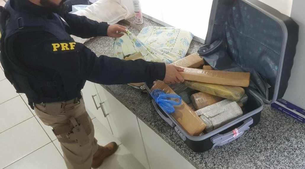 Homens são presos transportando 42,5 kg de maconha rumo ao MT