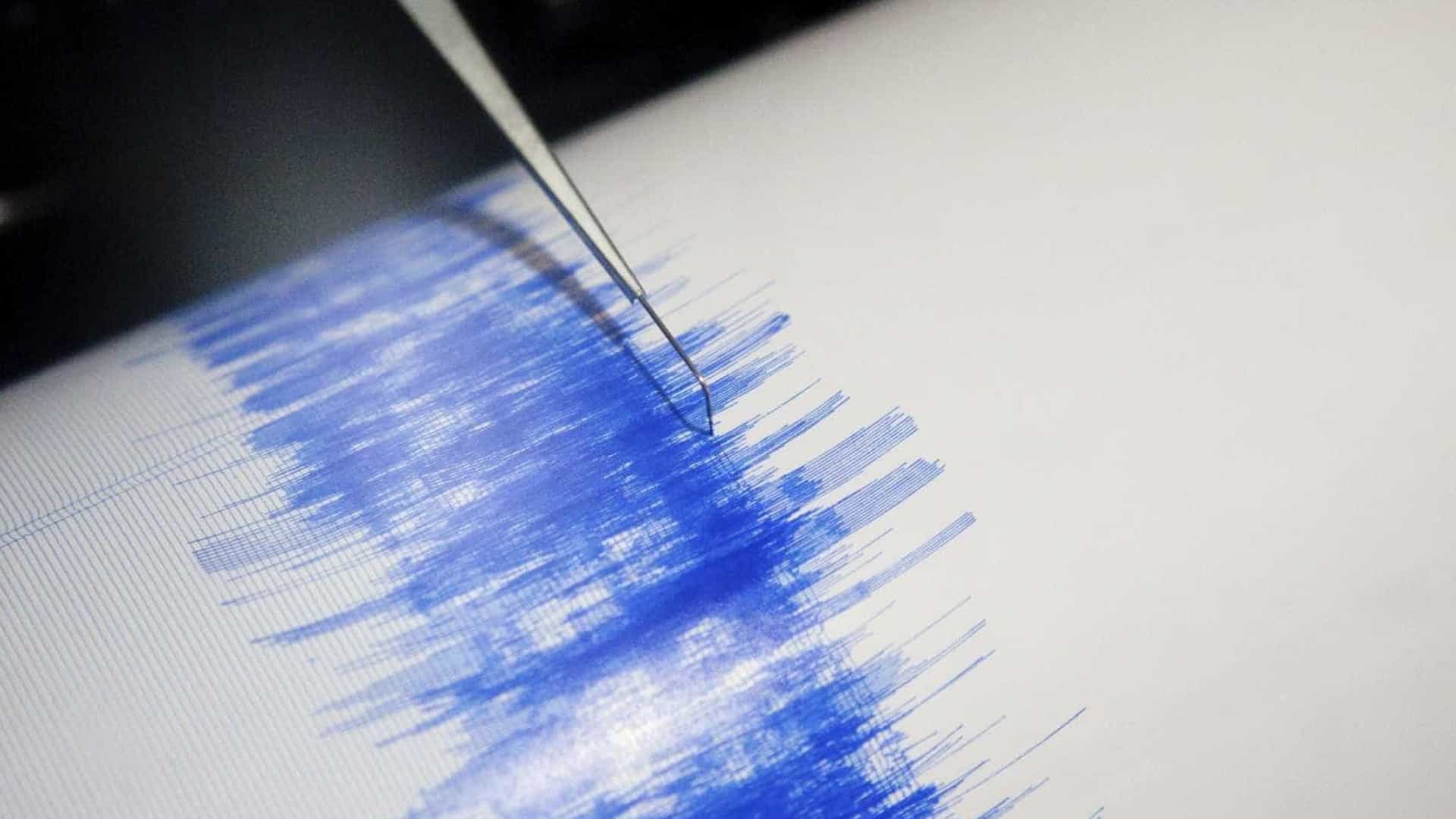 Terremoto de 7,5 atinge leste das ilhas Curilas na Rússia