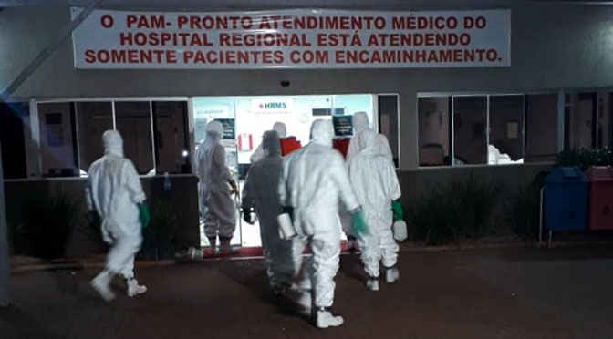 Exército Brasileiro faz desinfecção no Hospital Regional
