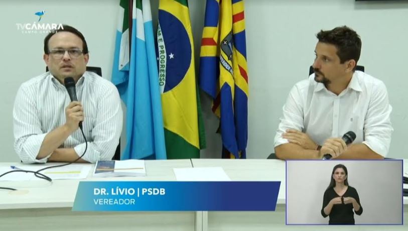 Em live, Dr. Lívio diz que vai solicitar o retorno de atendimento aos doentes crônicos