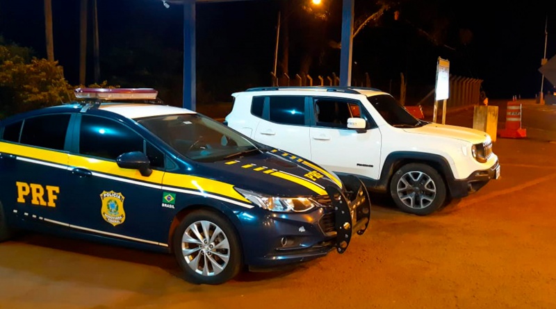 PRF recupera em Rio Brilhante veículo roubado no Ceará