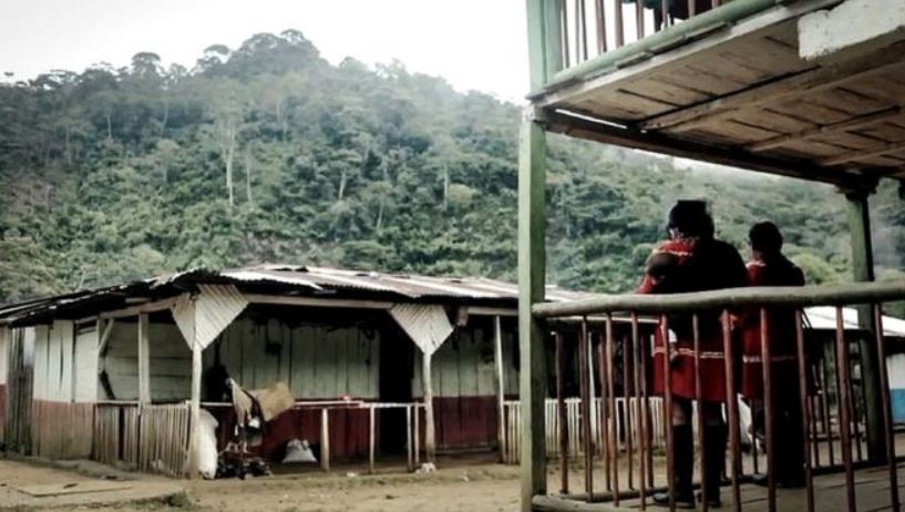Estupro coletivo de adolescente indígena por soldados choca Colômbia