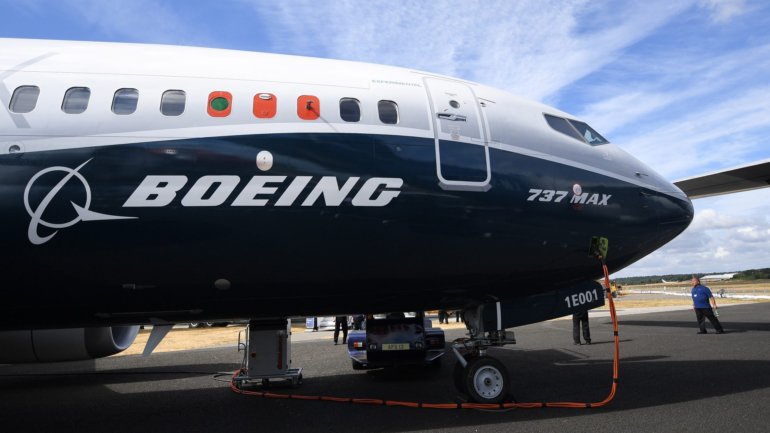 Um ano depois, Boeing 737 Max volta a voar