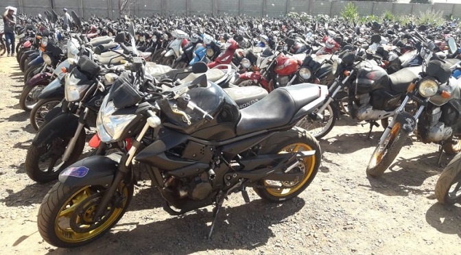 Leilão de sucata aproveitável com mais de 200 motocicletas vai até dia 5 de Agosto