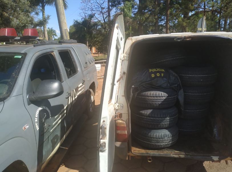 Operação Hórus: Veículo carregado com 100 pneus adquiridos no Paraguai foi apreendido pelo DOF