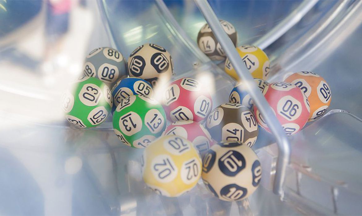 Caixa volta a realizar sorteios da Loteria Federal hoje