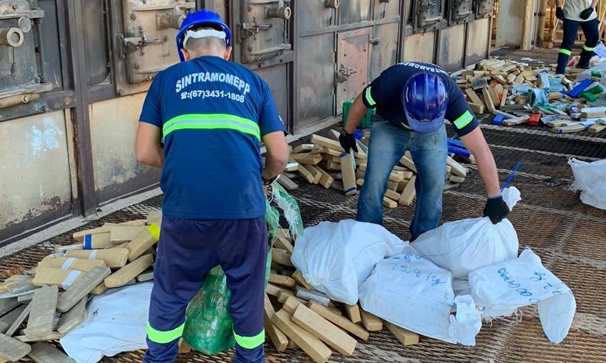 Polícia Federal incinera 25 toneladas de maconha