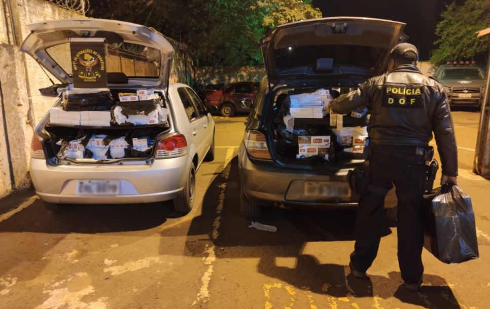 Operação Hórus: Veículos que seguiam com cigarros contrabandeados para Minas Gerais foram apreendidos pelo DOF