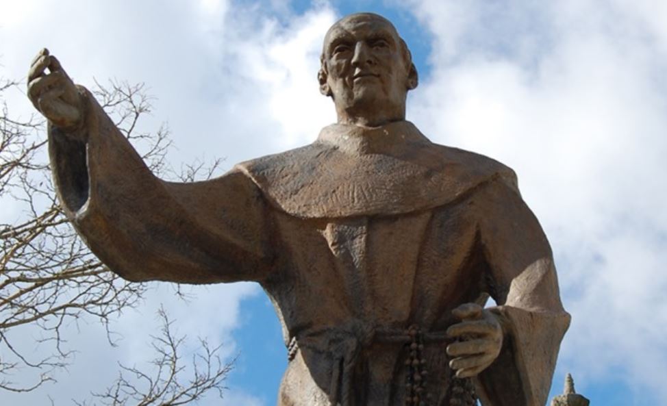 02 de agosto, Dia de Santo Eusébio de Vercelli: Teve papel crucial na unificação da Igreja, lutando contra os arianos