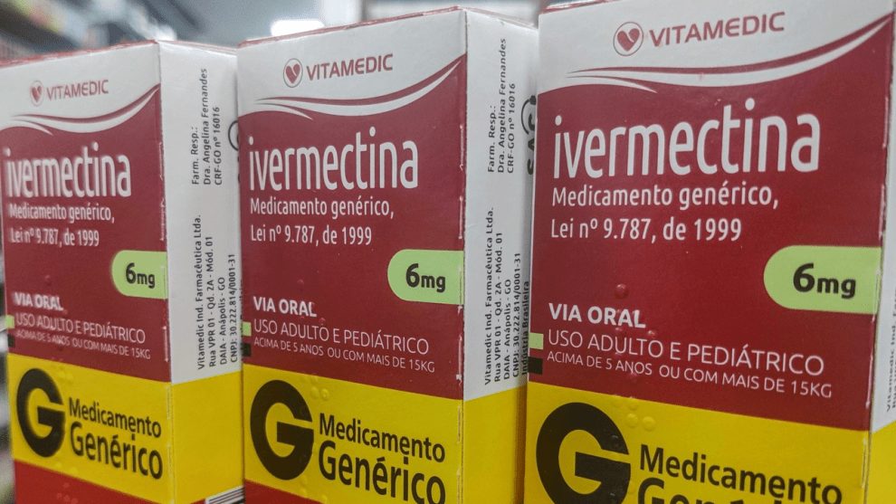Ivermectina e Nitazoxanida serão vendidas em farmácias sem retenção de receita