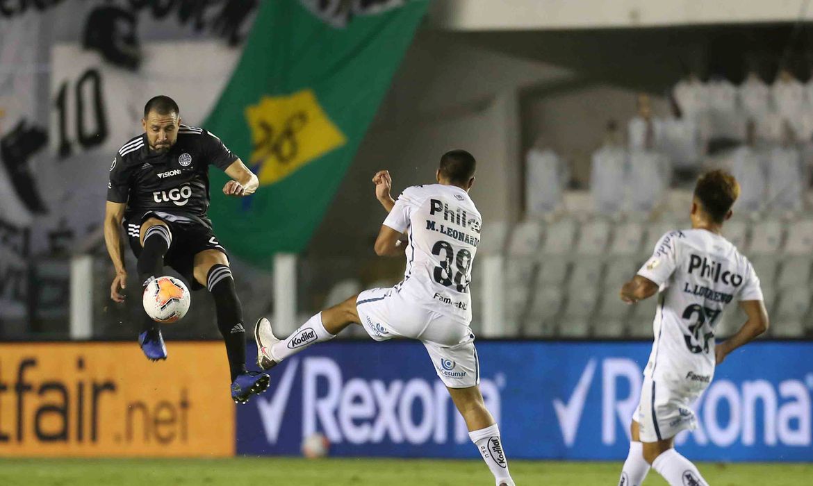 Santos empata com Olímpia no retorno da Libertadores da América