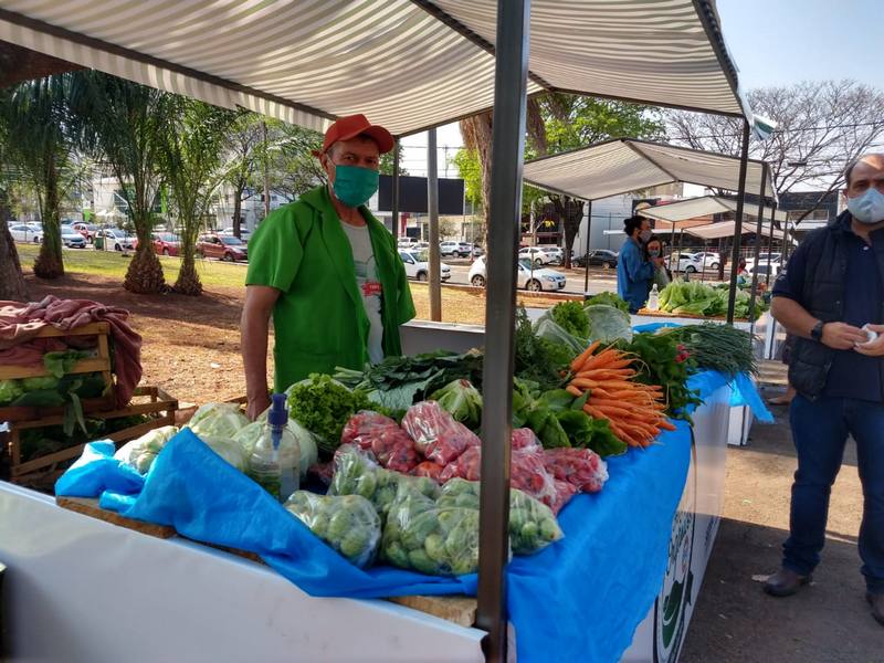 Com feira orgânica, Prefeitura incentiva agricultura familiar e estimula consumo de alimentos saudáveis
