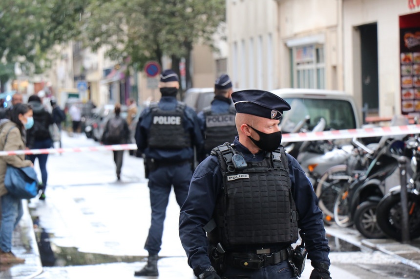 França está “em guerra contra o terrorismo islâmico”, diz o ministro do Interior