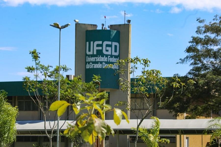 A UFGD aberta a sociedade com maior segurança