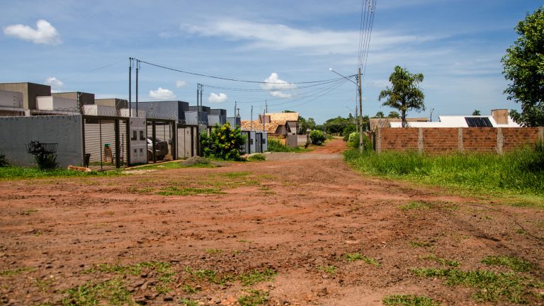 Prefeitura garante R$ 17 milhões na Sudeco para pavimentação em quatro bairros