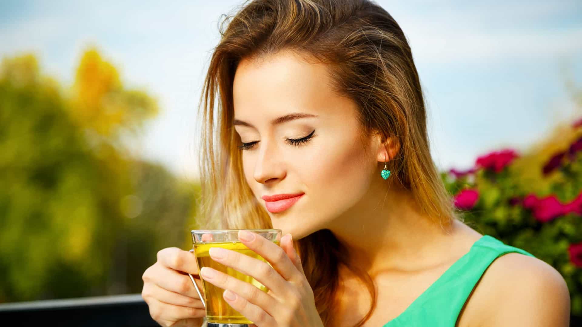 Bebidas saudáveis. Quanto chá verde deve beber por dia?