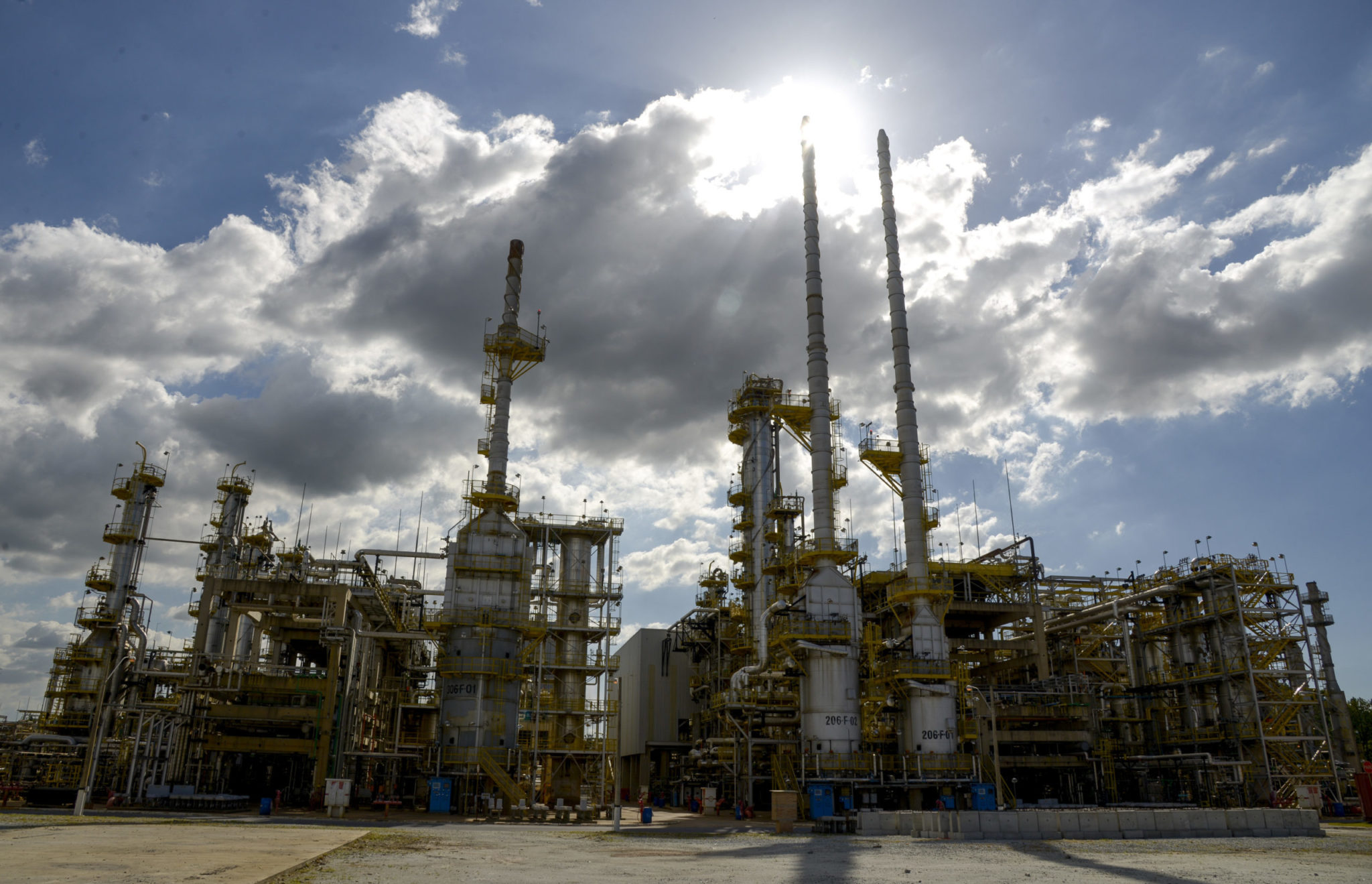 Petrobras aumenta preço da gasolina em cerca de 8% nas refinarias