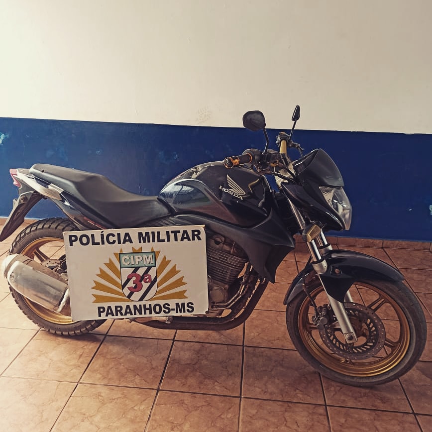 Polícia Militar recupera motocicleta com queixa de furto durante abordagem