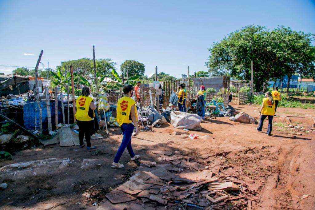 Corumbá: Ação integrada entre CEMEI Miriam Mendes e CCV conscientiza moradores do Guató