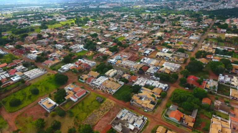 Prefeitura abre licitação da 1ª etapa da pavimentação do bairro Rita Vieira