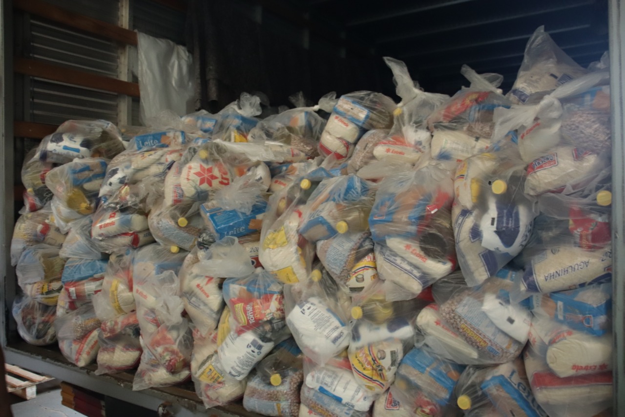 Prefeitura já entregou 4 mil kits alimentação para alunos da Reme