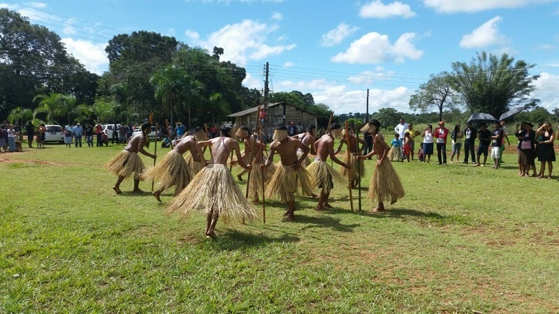 Abril Indígena: professores indígenas discutem cosmovisão Guarani e Kaiowá, relações familiares e de consumo no primeiro encontro da Escola Superior