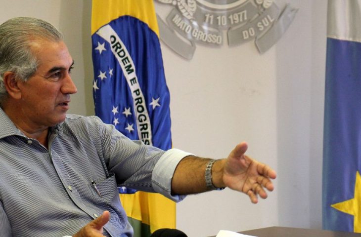 Reinaldo Azambuja diz que Mato Grosso do Sul cumpre papel no combate à Covid e busca ampliar vacinação com compra de novas doses
